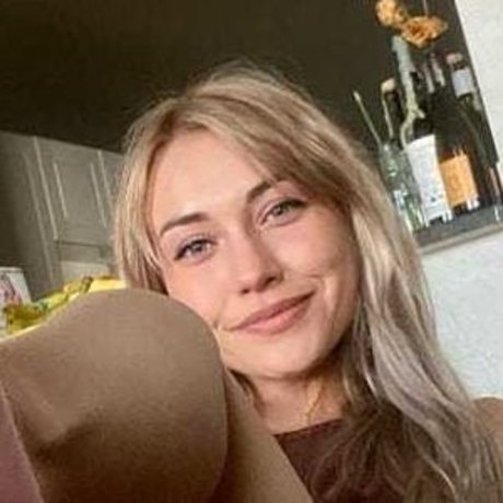 Piperscutefeet ヌードモデル 画像