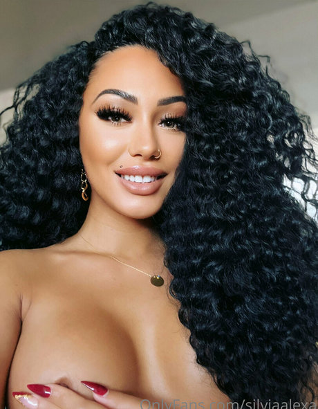 silviaalexa ホットなポルノスター 画像