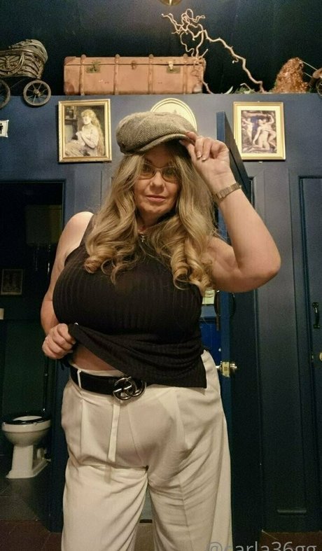 成熟した黒人女性オンリーファンズ ホット 写真