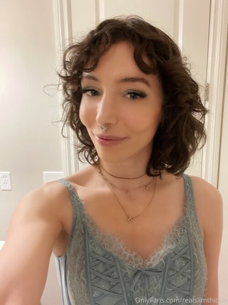 おばあちゃんの熟女OnlyFans ホットポルノ 写真