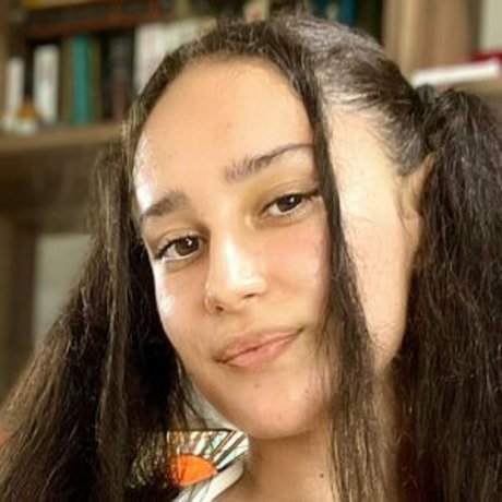 Curlynarcisa HD女優 ギャラリー