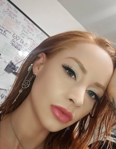 freyjarae エロティックなモデル ギャラリー