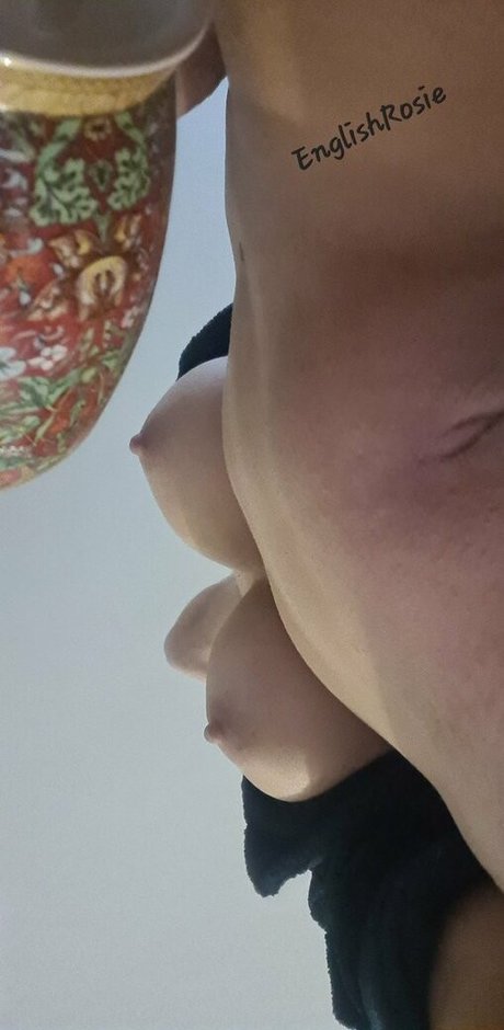 ビデオ通話 オンリーファンズ 無料裸 写真