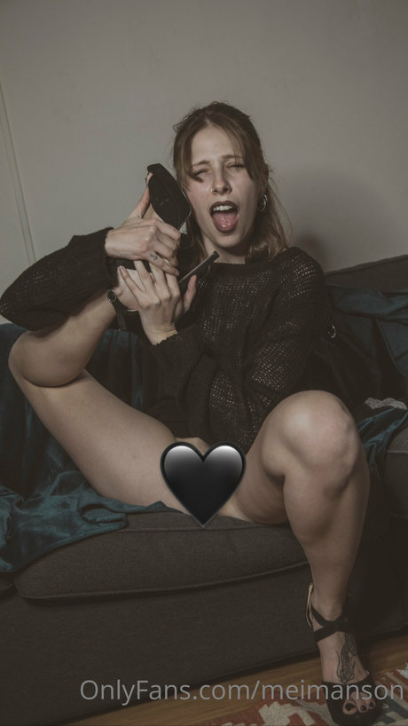 Mei manson xxxポルノスター 写真