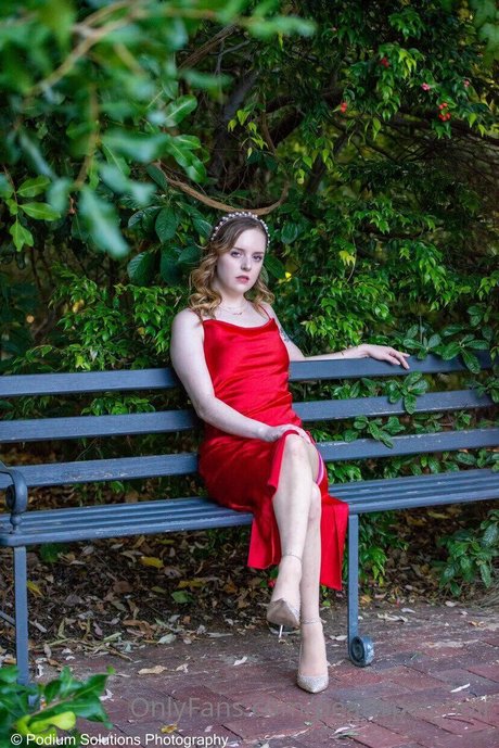 lingerie lolita セックスポルノスター 画像