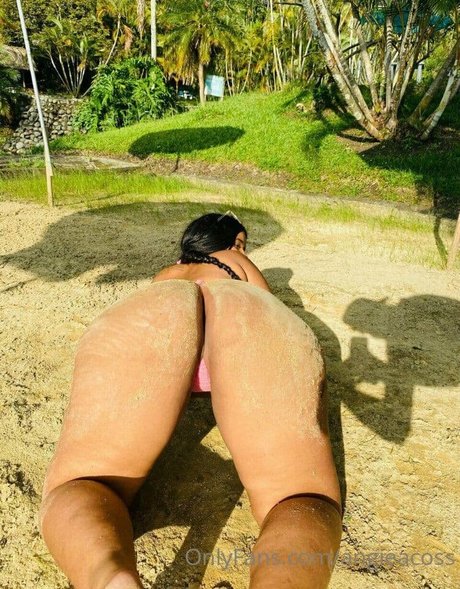 ナチュラルポーグオンリーファン ホットxxx 画像