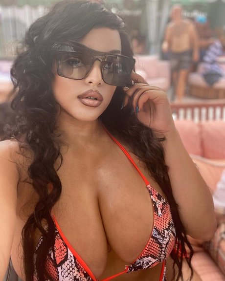 Vanessa Ann Wrigley アートモデル 写真