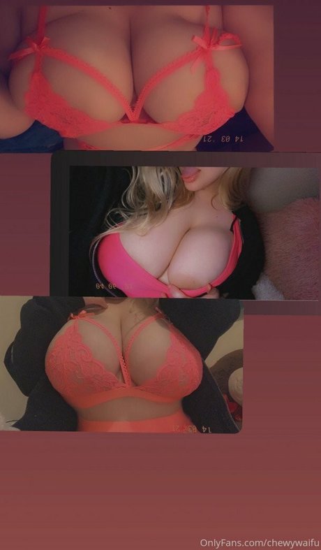 Chewywaifu スター ヌード 写真