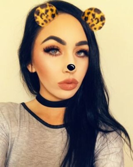 LucieLuv ヌードモデル 写真