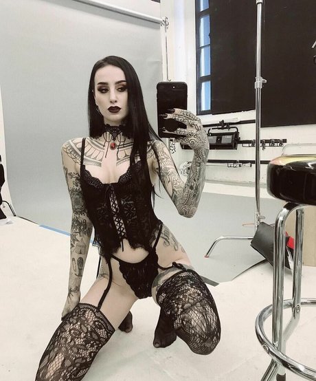 Emma Vauxdevil ポルノスター 写真