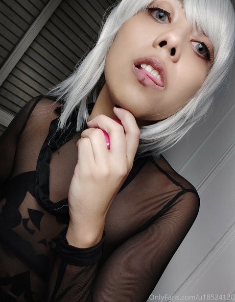 Dirasama エロティックモデル 写真