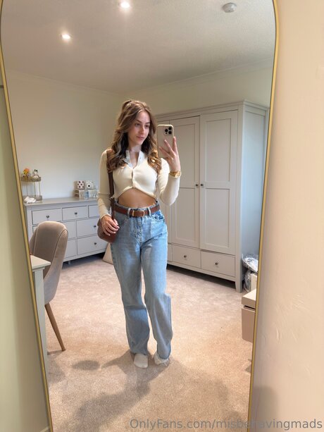 Misbehavingmads ポルノ女優 写真