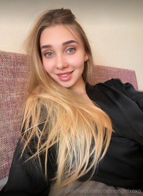 バレーボール オンリーファンズ ホットヌード 写真