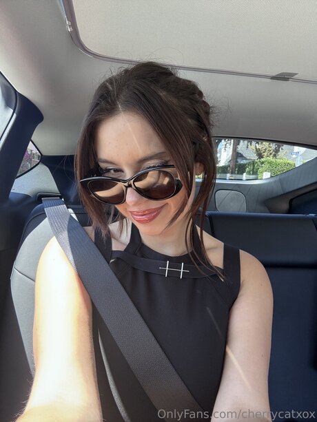 Cherrycatxox セクシーなスター 画像