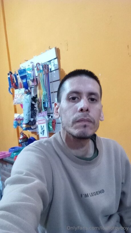 Luchotoyboy xxxポルノスター 写真