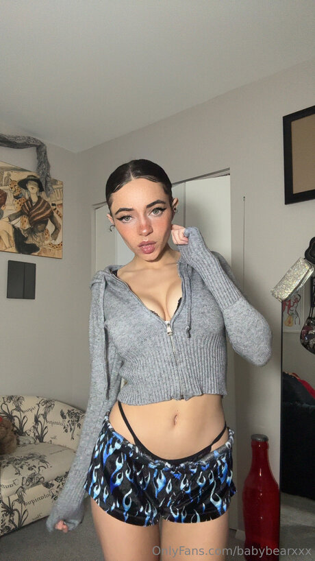 Babybearxxx 最高のスター 写真