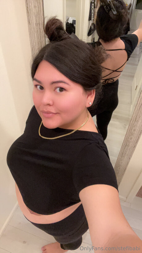 Stefibabi 可愛いモデル 写真