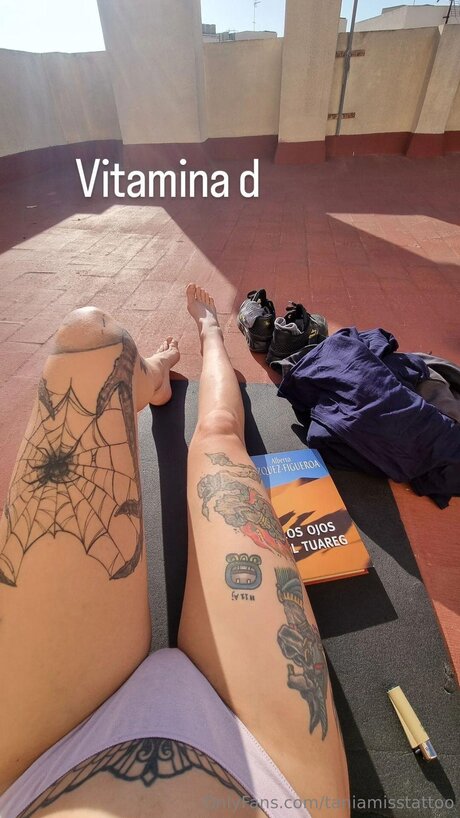 Taniamisstattoo 完璧な女優 ギャラリー