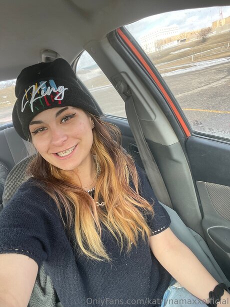 Katrynamaxxofficial ヌードモデル ギャラリー