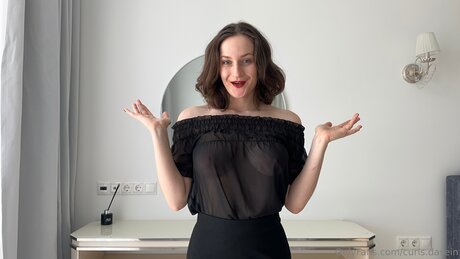 Curls Dasein ヌードスター 写真