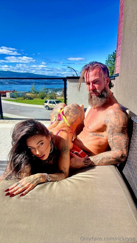 Rickryse セックスポルノスター ギャラリー