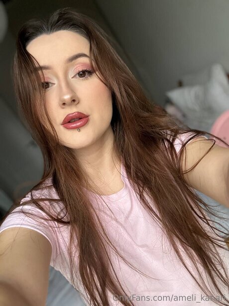 Ameli Kanari ポルノスター 写真