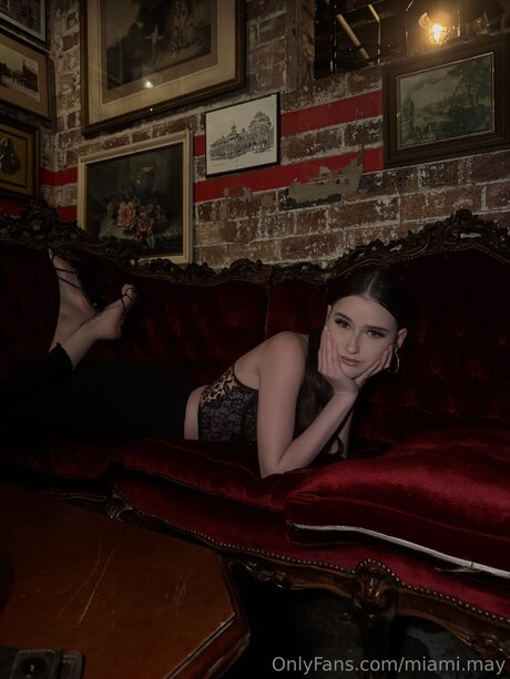 Miami May 独占女優 写真