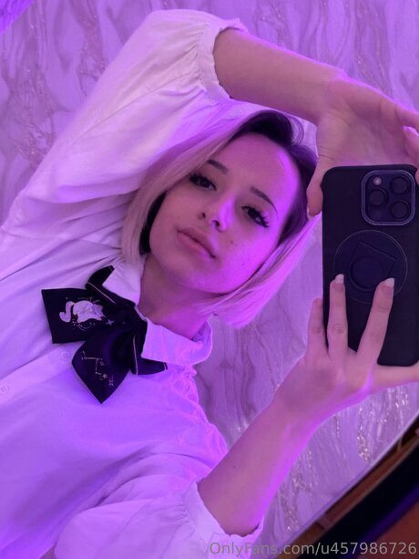 Little Evelyn セックスモデル 写真