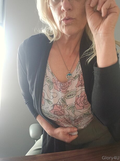 Glory4u ポルノスター ホット 画像