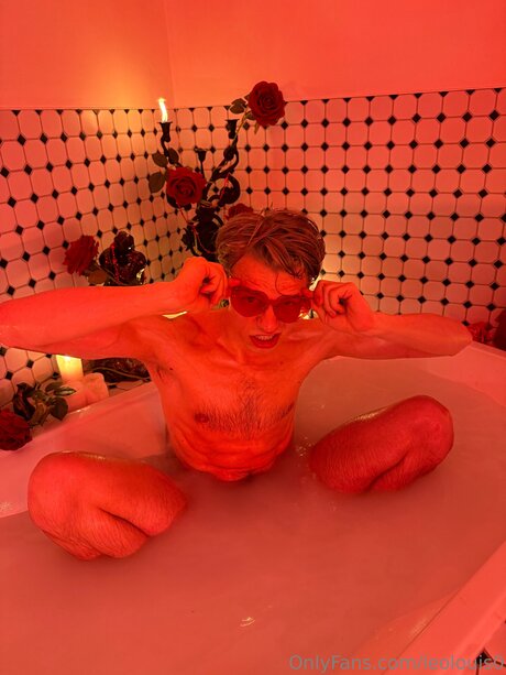 Leolouis0 ポルノスター 高品質 画像