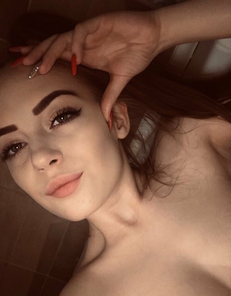 Ninus babe 最高のスター 写真