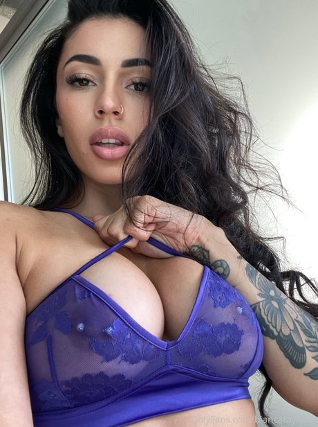 Bianca Taylor 素敵なスター ギャラリー