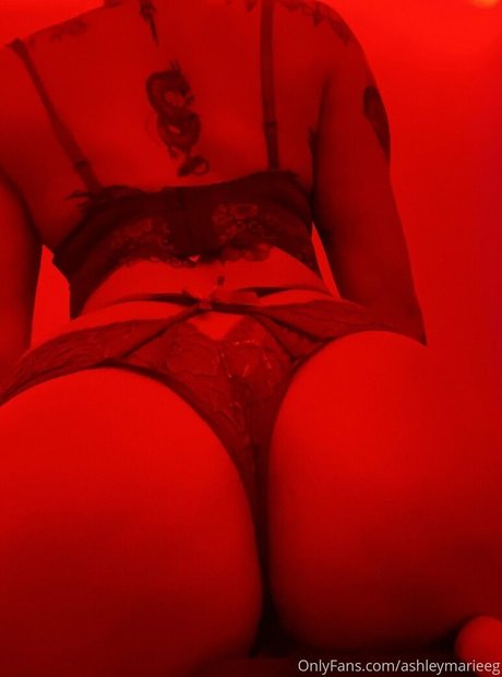 女装オンリーファン アートポルノ ギャラリー