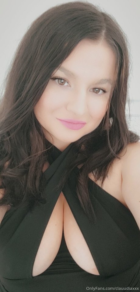 厚い黒檀オンリーファンズ セクシー裸 写真