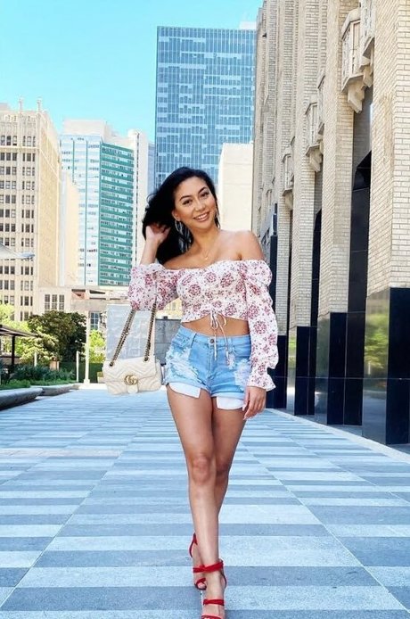 Rosemary Radeva 女優 アーカイブ