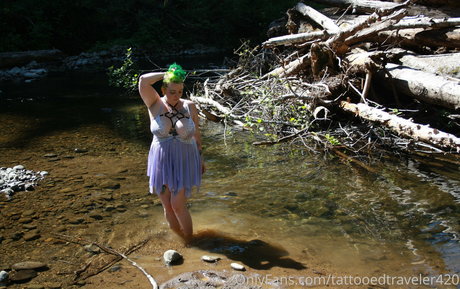 痩せたアジア人ティーン OnlyFans 美しいポルノ 写真