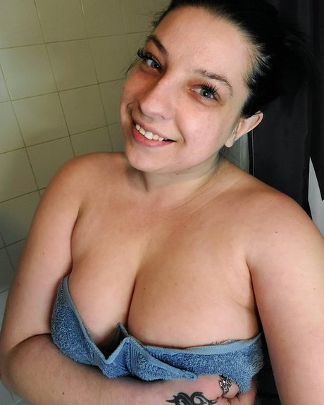 甘いおまんこオンリーファンズ ポルノ 写真