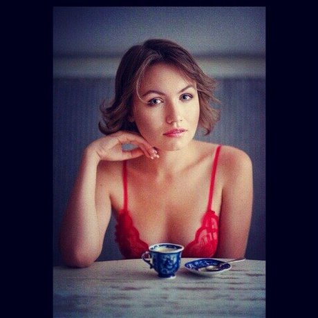 母乳オンリーファン 限定 写真