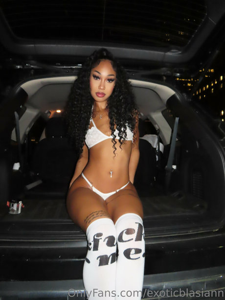 Exoticblasiann_ 独占モデル 画像