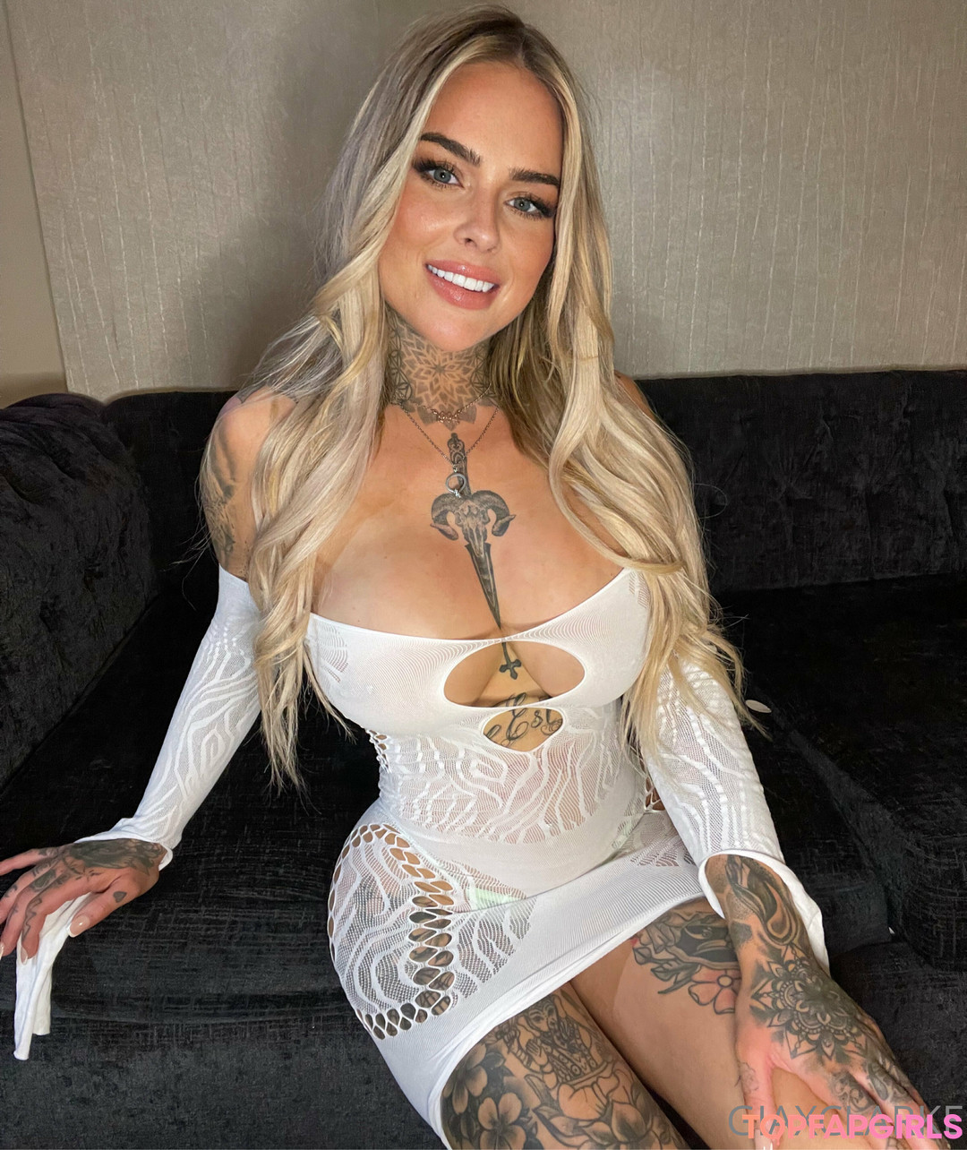 BBWシーメールオンリーファンズ パーフェクト ギャラリー