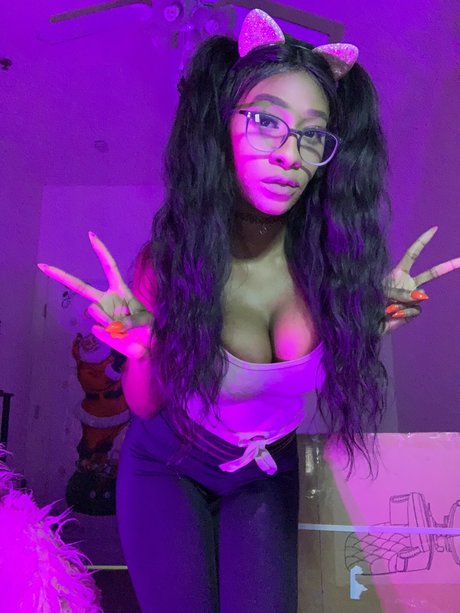 Lexi Slade 素敵なスター 画像