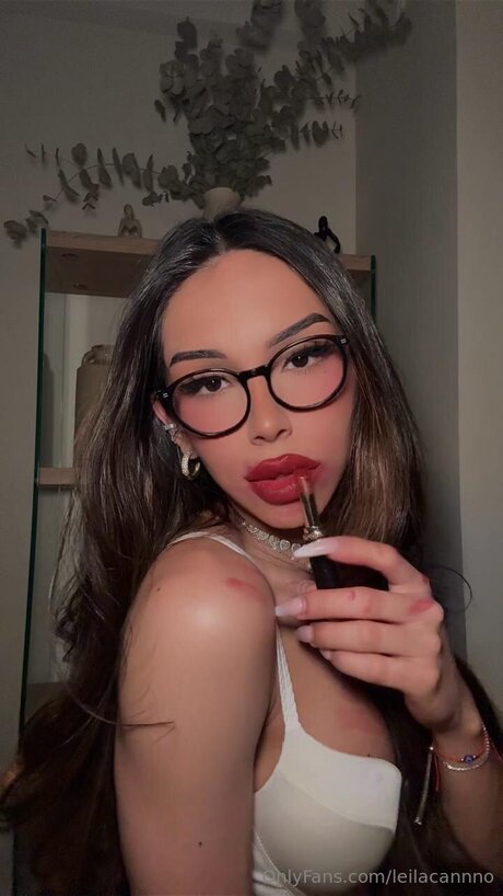 クーガーオンリーファンズ 美しい裸 写真