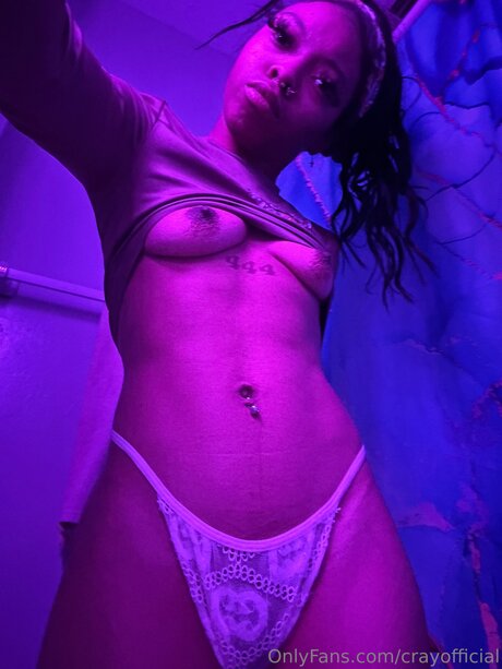 自然な赤毛のオンリーファンズ 無料裸 写真