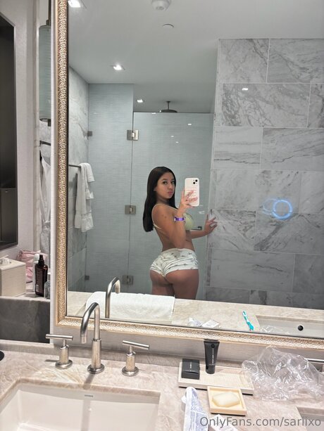 Sariahxoxo アートポルノスター 写真