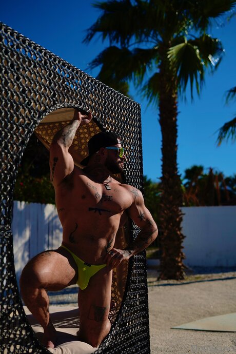 アラブのフェラチオOnlyFans ヌード ギャラリー