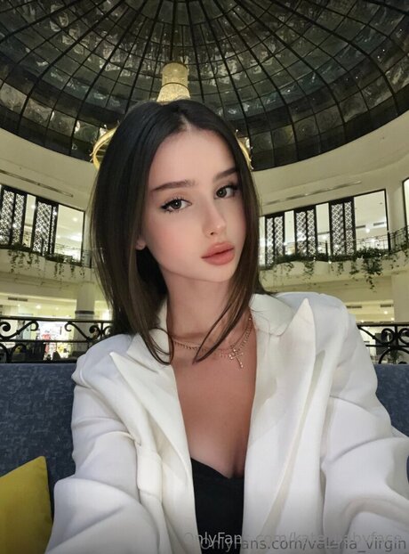 Kate Babyface 裸の女優 写真