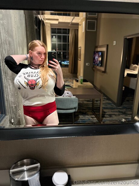 アナルファックOnlyFans アートヌード 写真