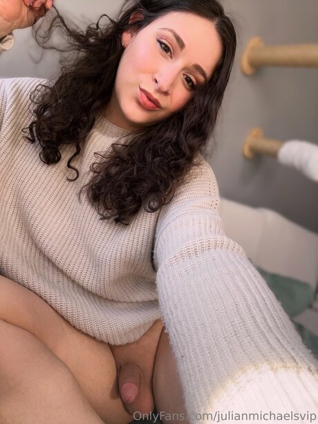 Julianmichaelsvip ポルノスター アダルト アーカイブ