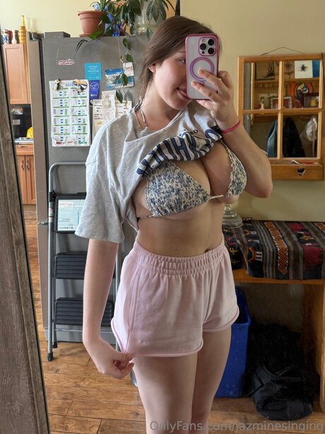 Jazminesinging ヌードのポルノスター ギャラリー