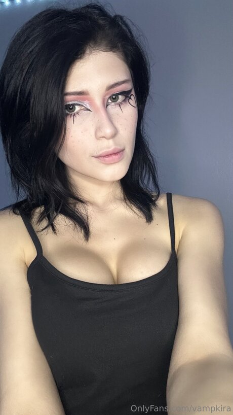 Vampkira 完璧な女優 写真